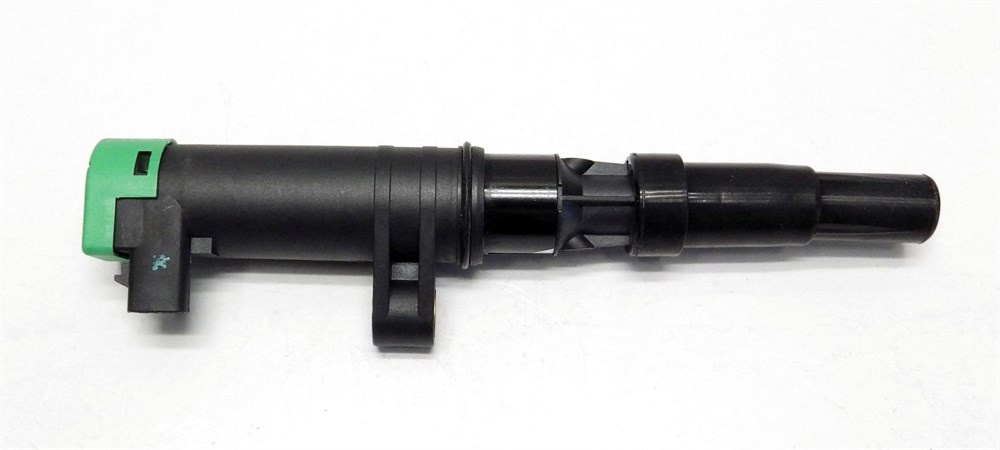 Катушка зажигания Renault Logan,/Cllio 2,/Sandero/Lada Largus/ Duster 16 кл (на свечу) SURAI SR00413