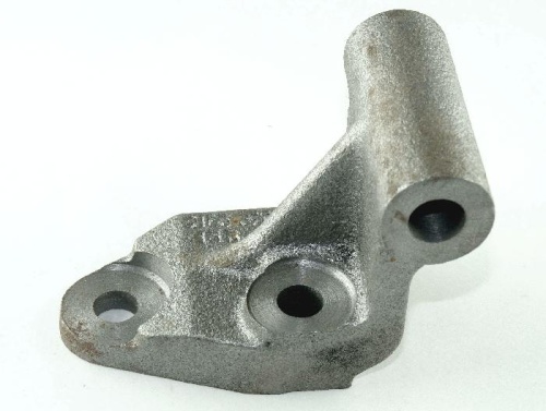 Кронштейн крепления генератора 2101 нижний чугун  