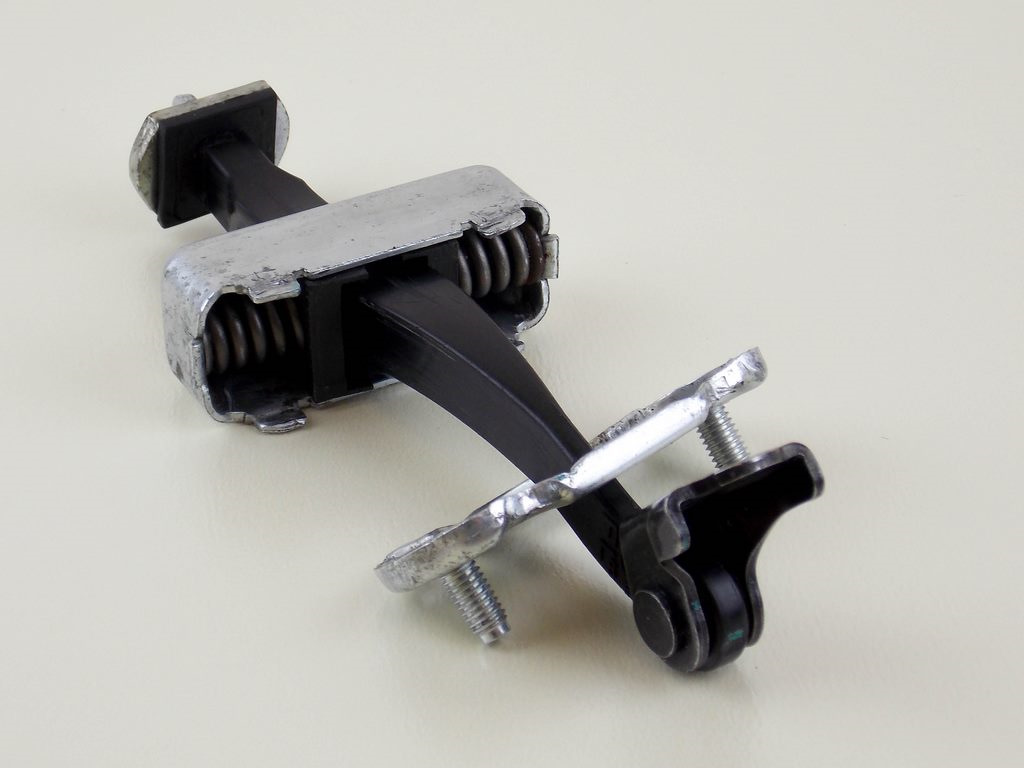 Ограничитель двери ВАЗ 2101,2102,2103,2106