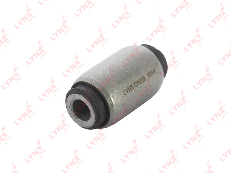 C8929 Сайлентблок рычага подвески | перед прав/лев | LYNXauto